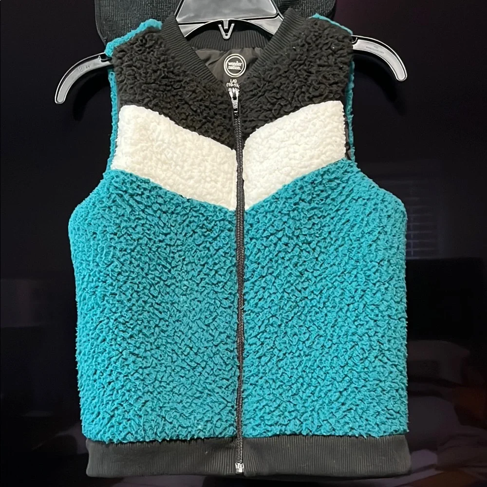 WONDER NATION - Teal and Black Sherpa Vest